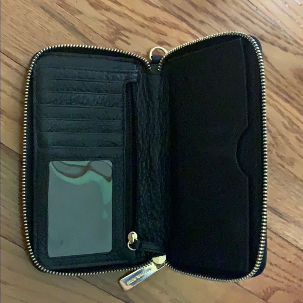 MK wallet - Picture 3 of 3
